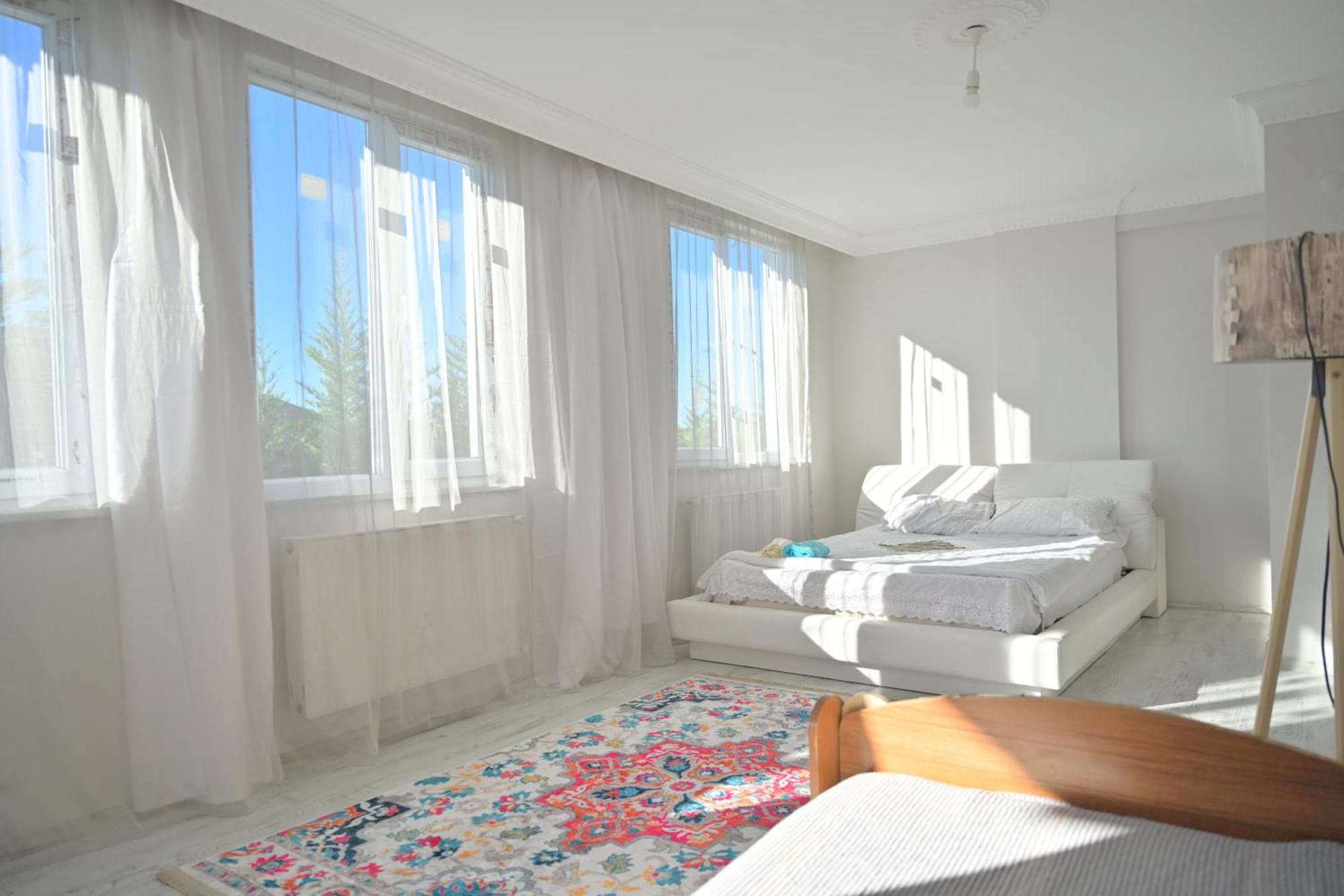 Ahmet Teacher Hotel,6 Minutes From The Airport Arnavutkoy Esterno foto